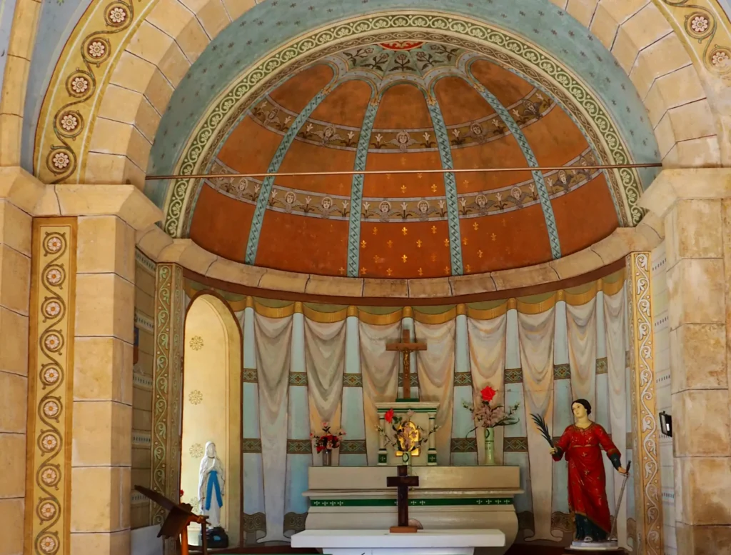 intérieur du sanctuaire