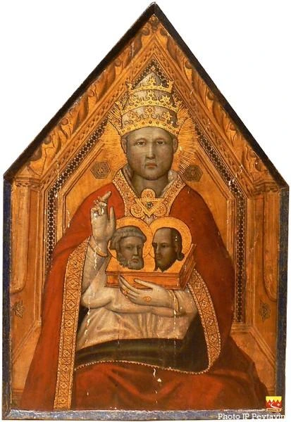 tableau primitif représentant Urbain V avec les têtes de St Pierre et St Paul