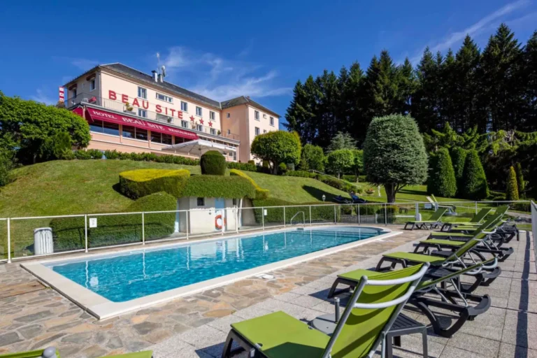 hôtel beau site piscine