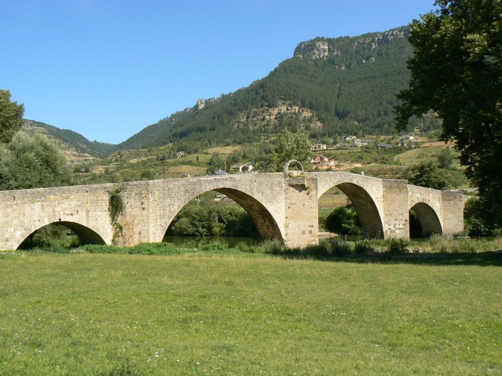pont de quézac
