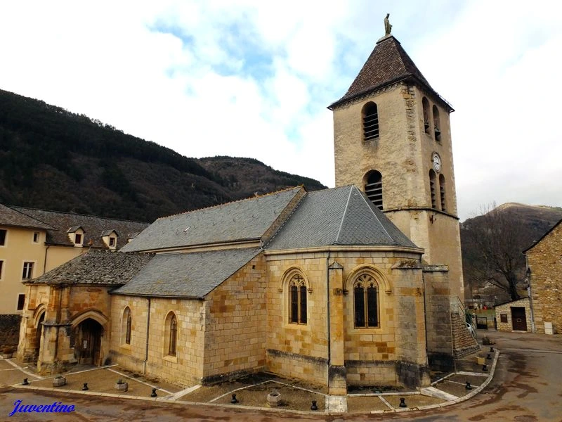 collégiale de Quézac
