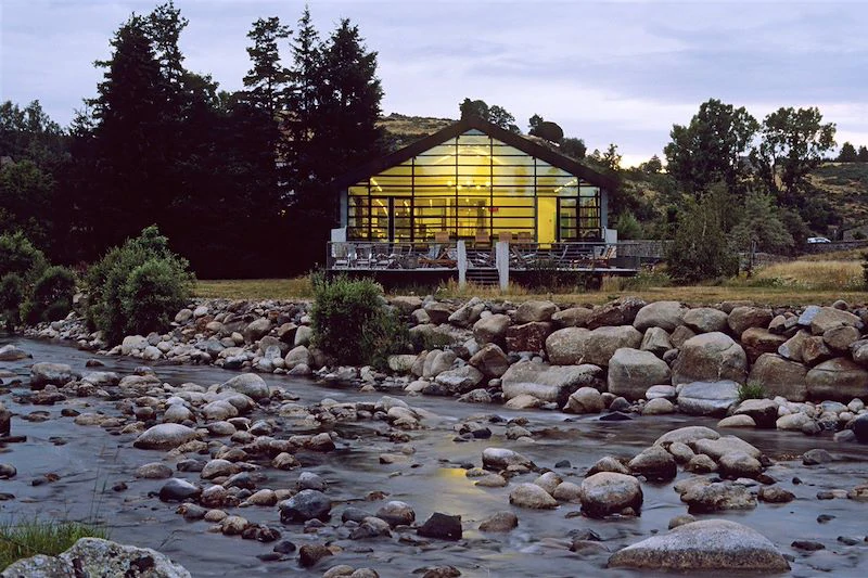 la chaldette by nigt