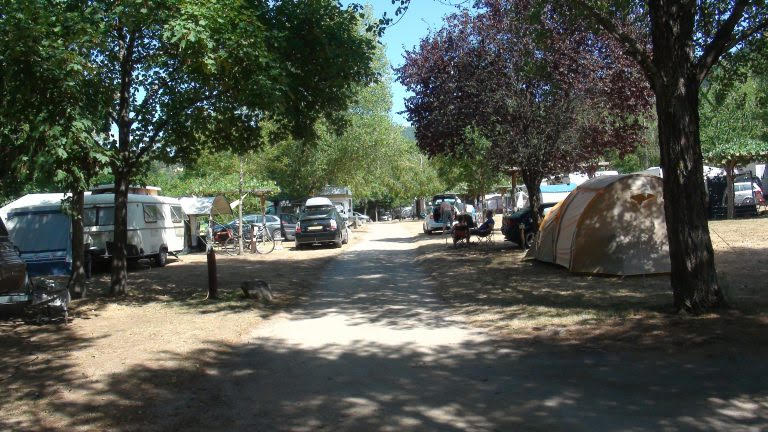 Camping-Chon-du-Tarn caravane