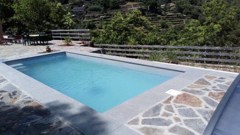 gite-la-lune-rousse piscine