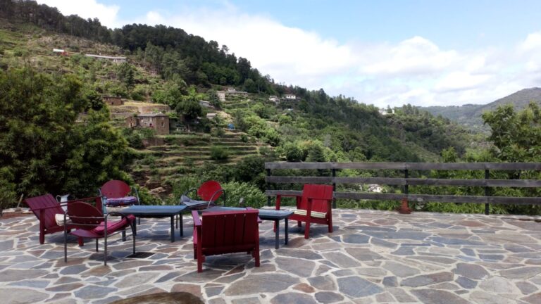 gite-la-lune-rousse terrasse