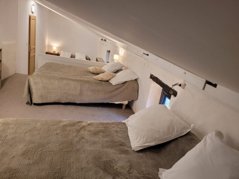 aux coeurs de lascours dortoir