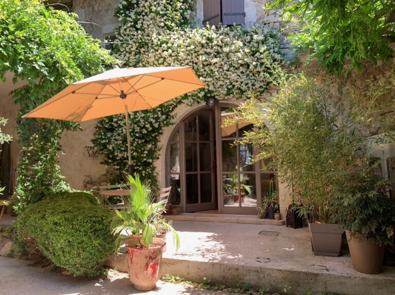 La Magnanerie de Dions